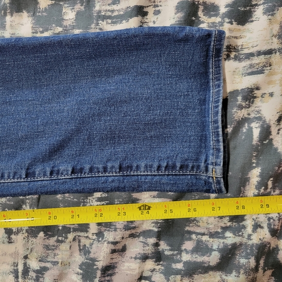 GAP Classic Straight jeans - Picture 3 of 7